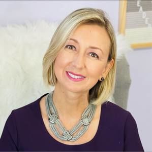 Meet your Posher, Simone